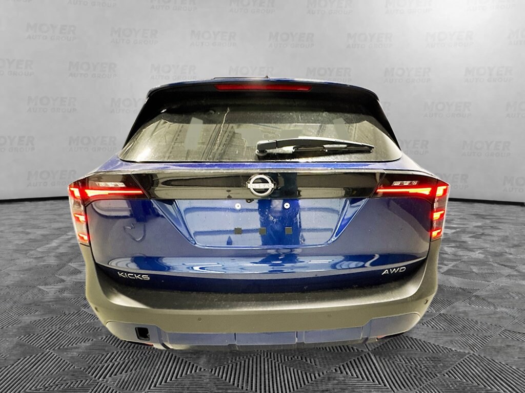New 2026 Nissan Kicks SV SUV