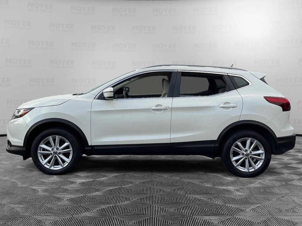 Used 2019 Nissan Rogue Sport SV SUV