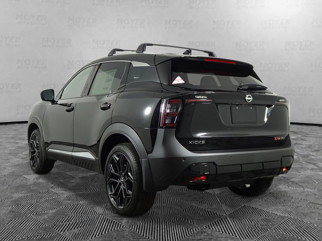 New 2026 Nissan Kicks SR SUV
