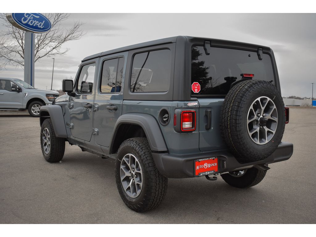 2025 Jeep Wrangler Sport S photo 4