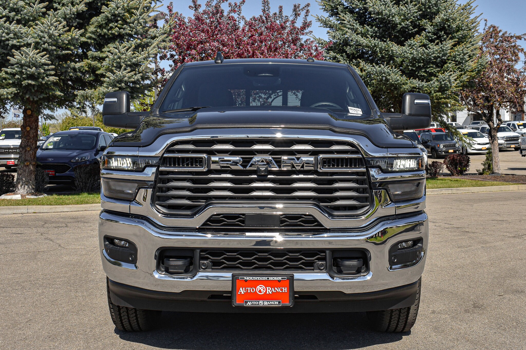 2025 Ram 3500 Tradesman photo 2