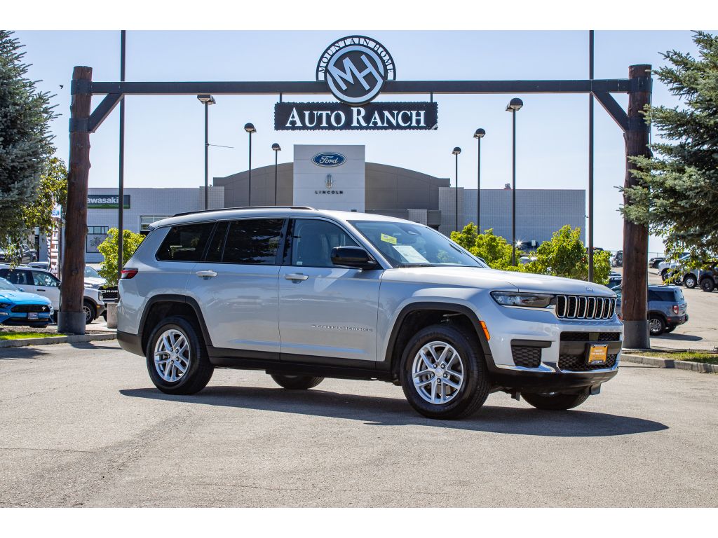 2023 Jeep Grand Cherokee L Laredo