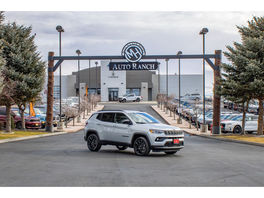 2026 Jeep Compass Altitude's photo