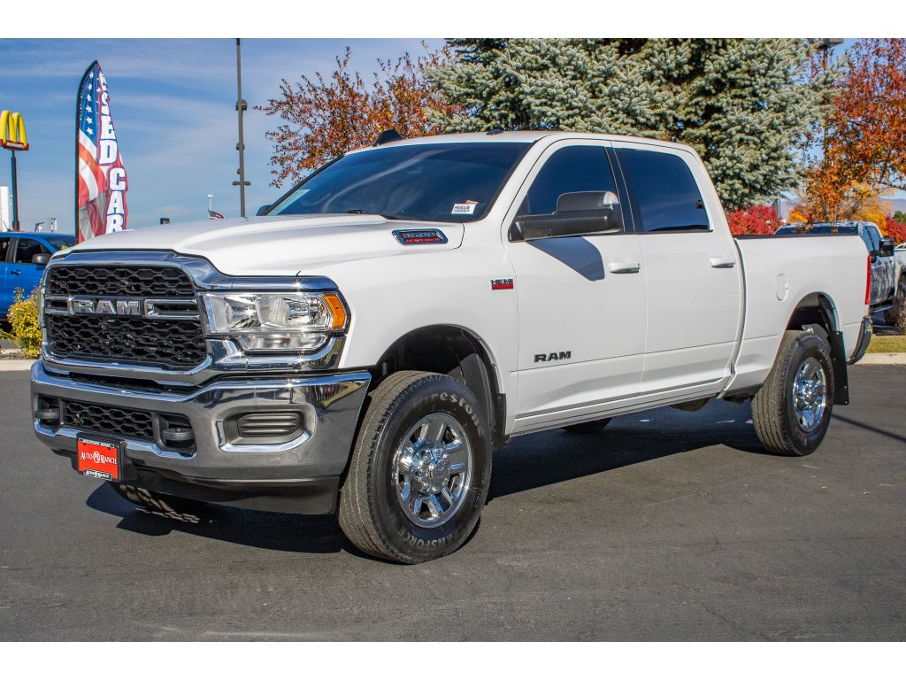 2022 Ram 3500 Big Horn photo 3