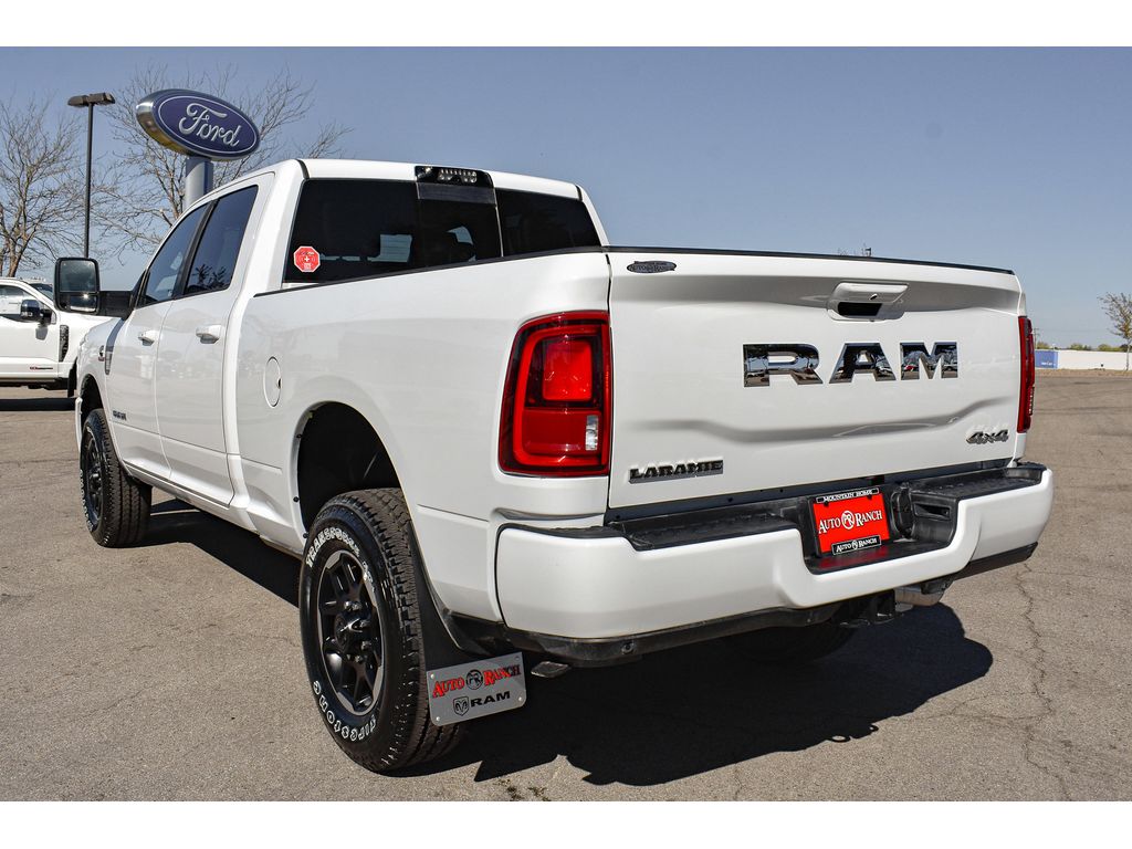 2025 Ram 2500 Laramie photo 4