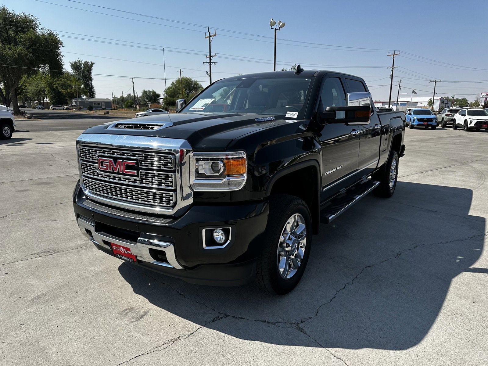 Used 2019 GMC Sierra 3500 Denali HD Denali with VIN 1GT42WEY5KF264294 for sale in Mountain Home, ID