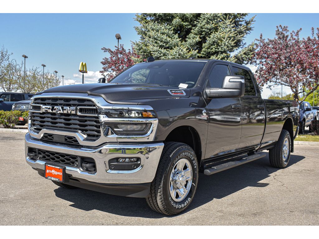 2025 Ram 3500 Tradesman photo 2
