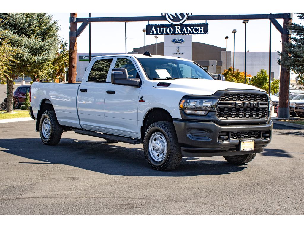 2024 Ram 2500 Tradesman photo 2