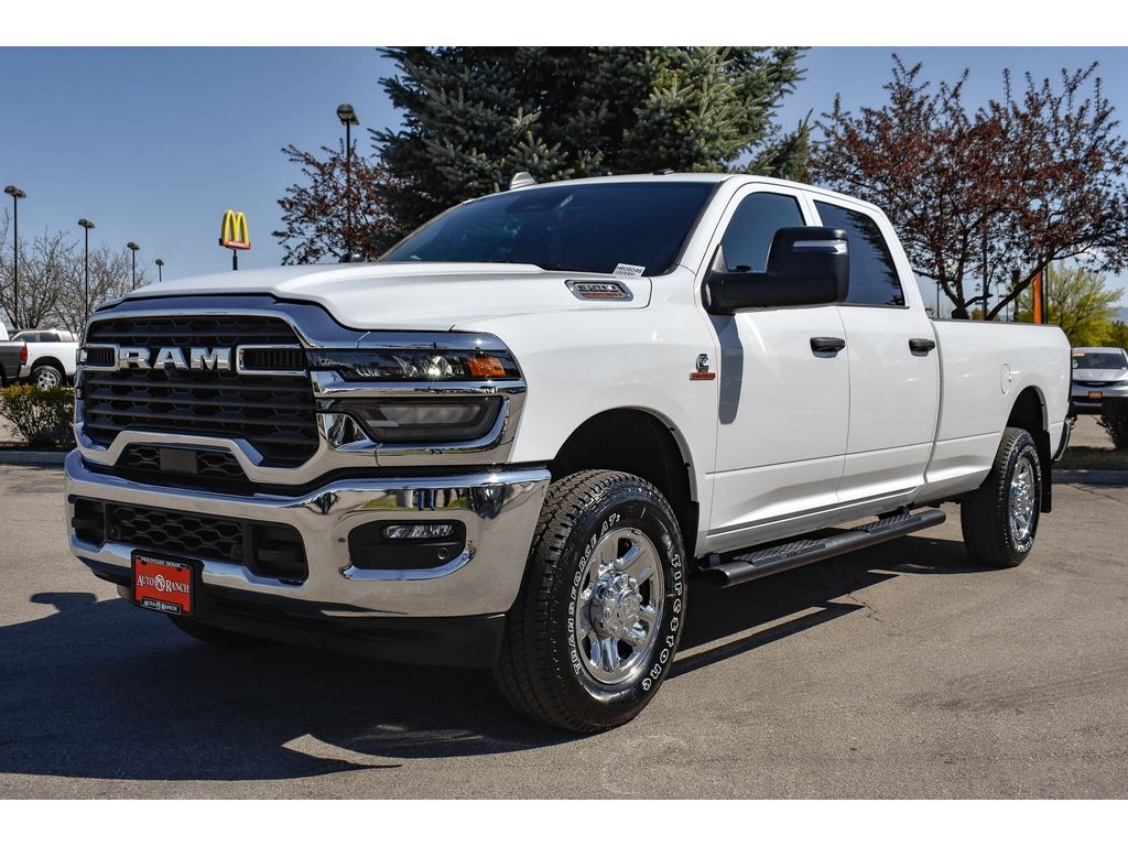 2025 Ram 3500 Tradesman photo 3