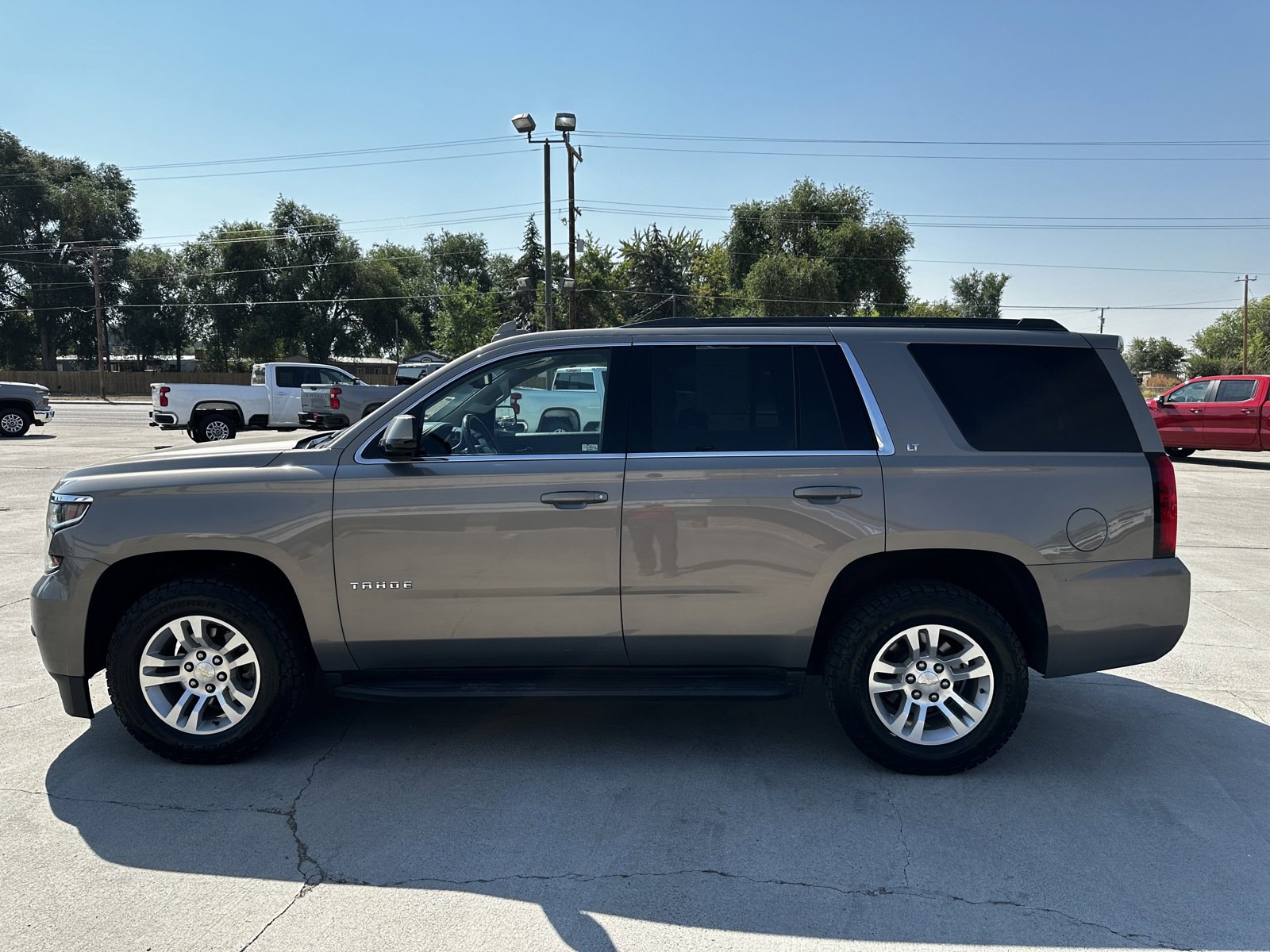 Used 2019 Chevrolet Tahoe LT with VIN 1GNSKBKC2KR153295 for sale in Mountain Home, ID