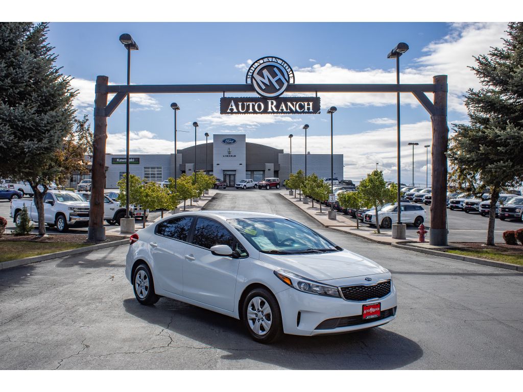 2018 Kia Forte LX's photo