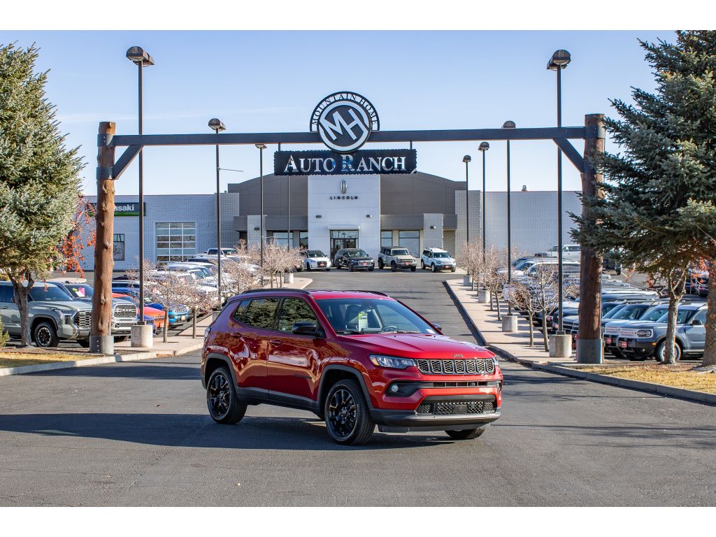 2026 Jeep Compass Altitude's photo