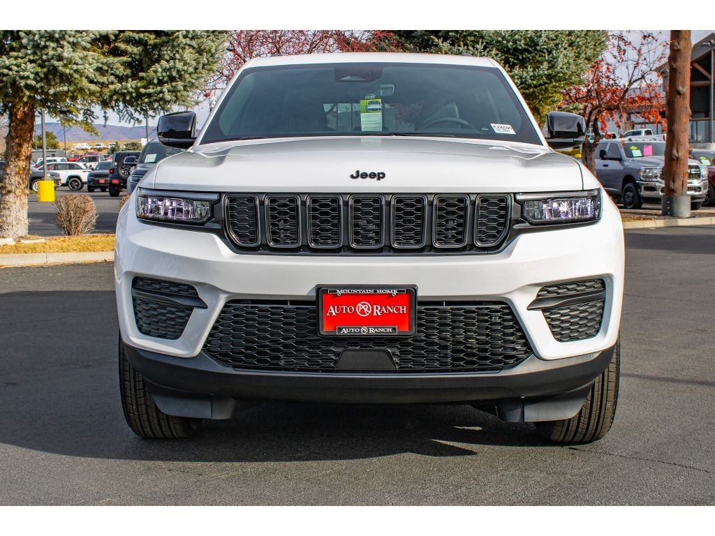 New 2025 Jeep Grand Cherokee Altitude X Sport Utility