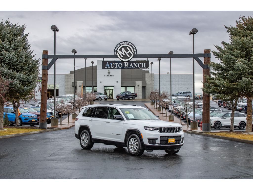 2023 Jeep Grand Cherokee L Laredo