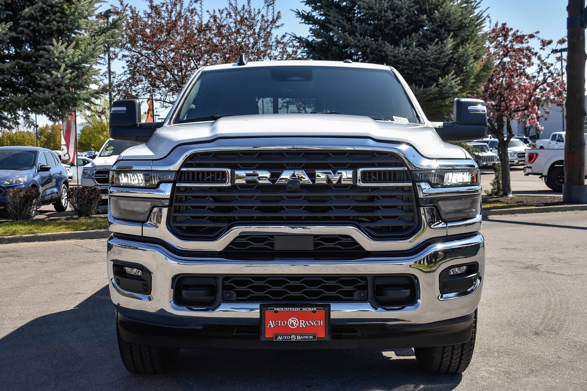 2025 Ram 3500 Tradesman photo 3