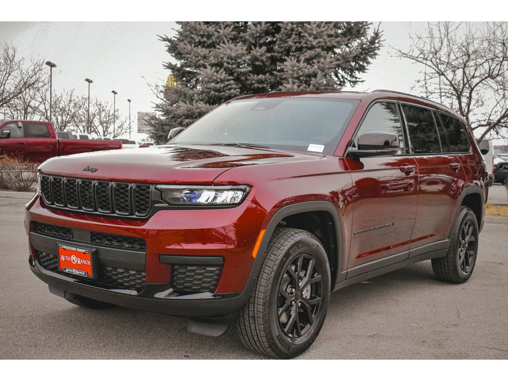 2025 Jeep Grand Cherokee Altitude X photo 3