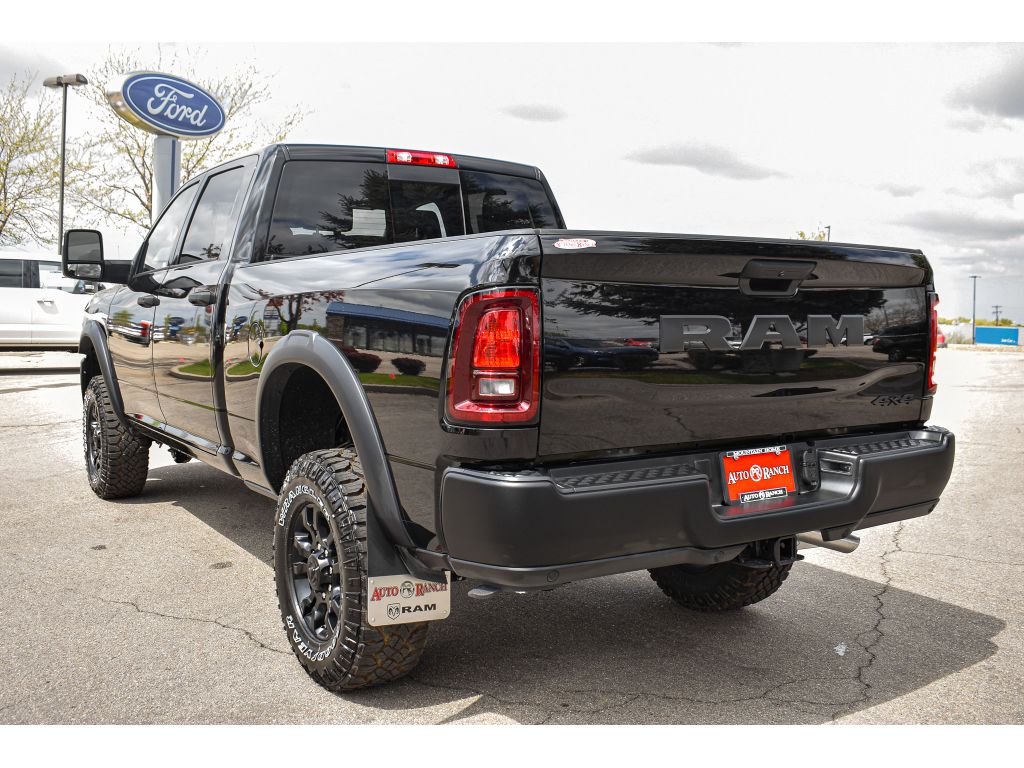 2025 Ram 2500 Tradesman photo 3
