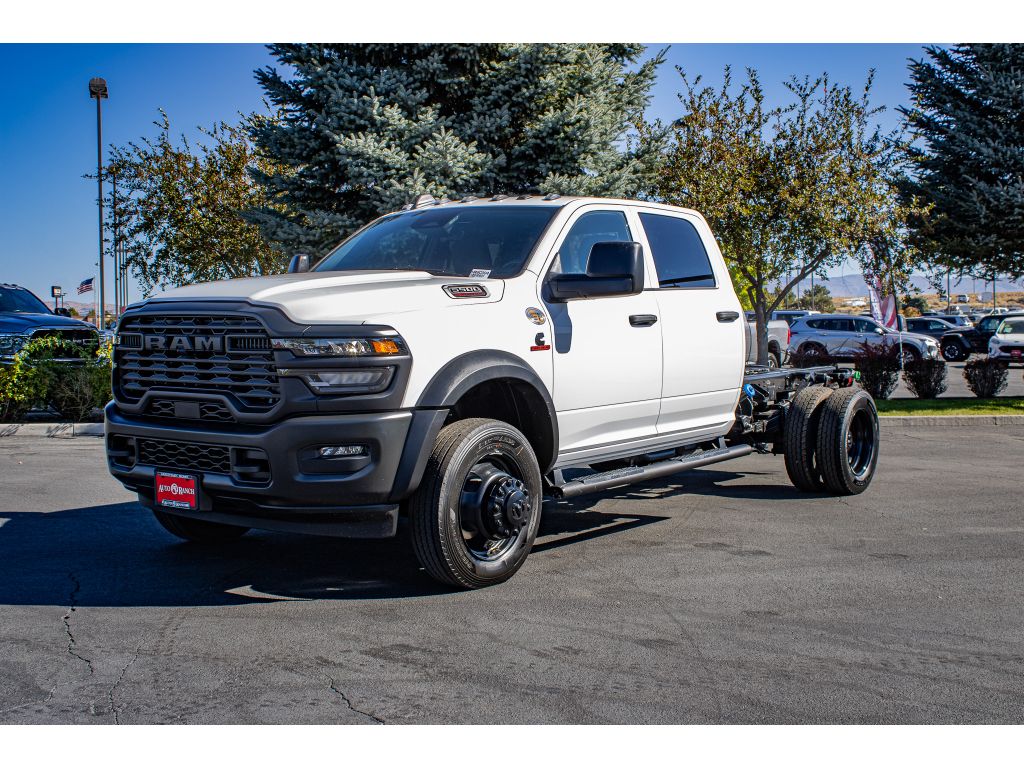 2026 Ram 5500 Tradesman photo 2