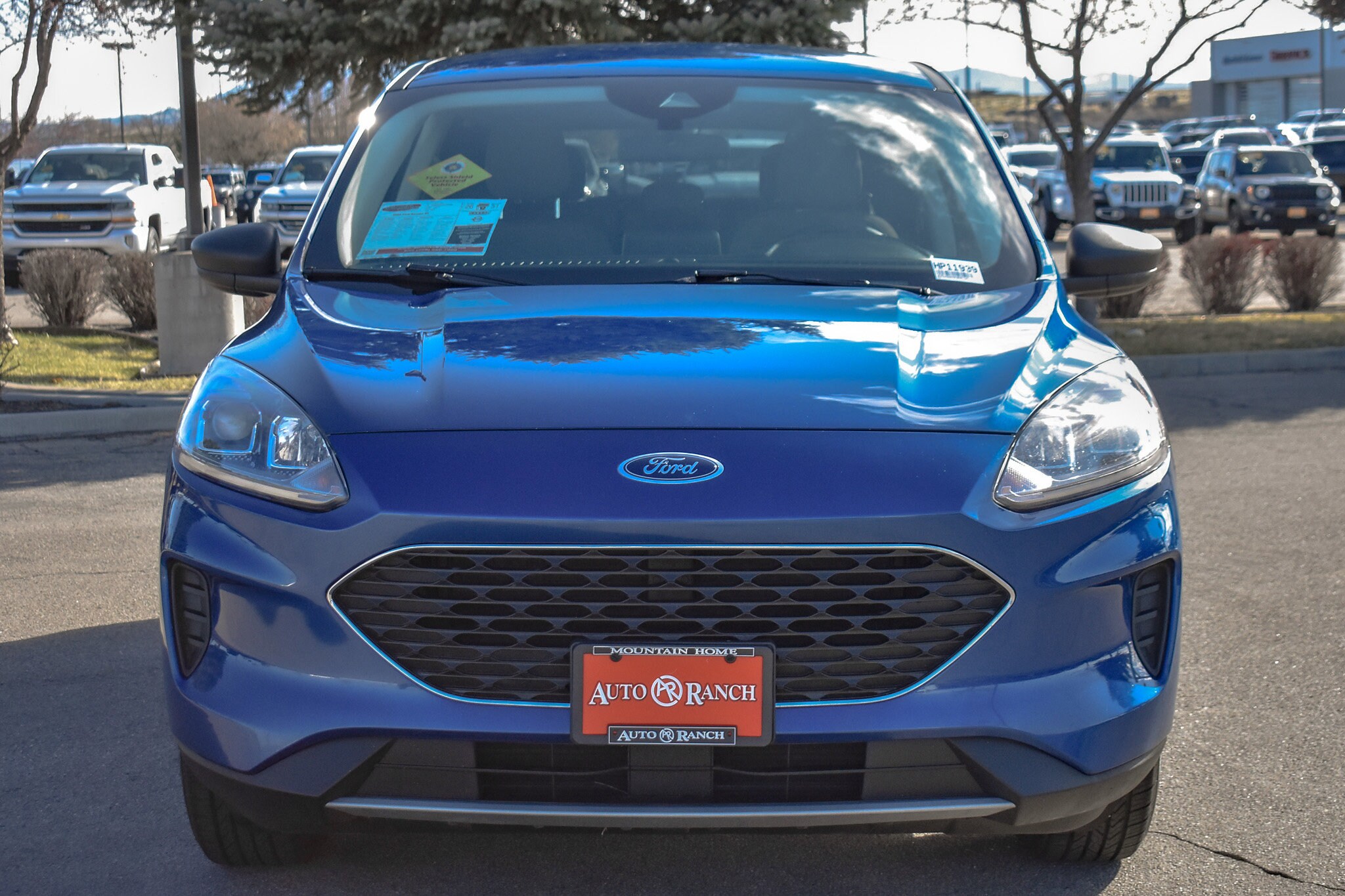 2022 Ford Escape SE photo 2