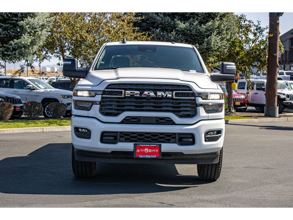 2025 Ram 3500 Big Horn photo 2