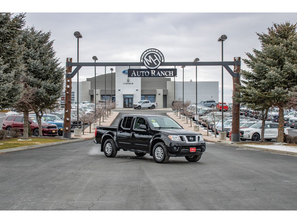 2019 Nissan Frontier SV's photo