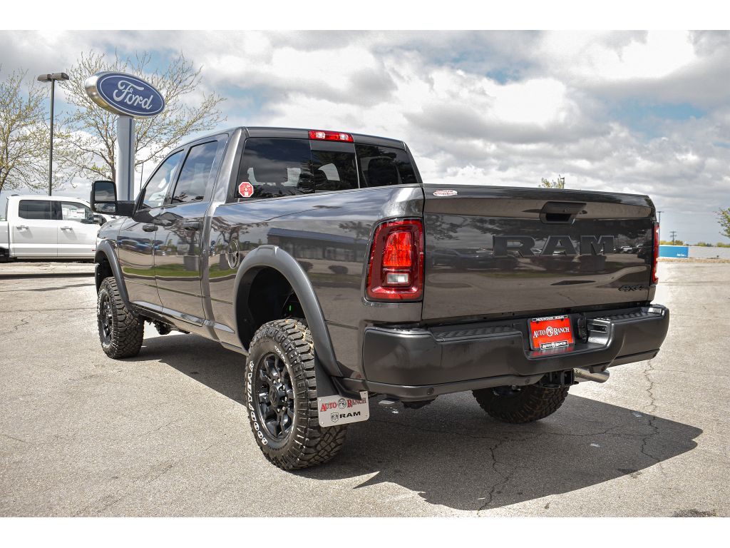 2025 Ram 2500 Tradesman photo 4