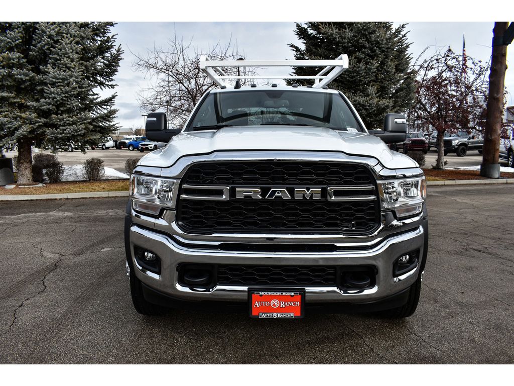 2024 Ram 5500 Tradesman SLT Laramie Limited photo 2
