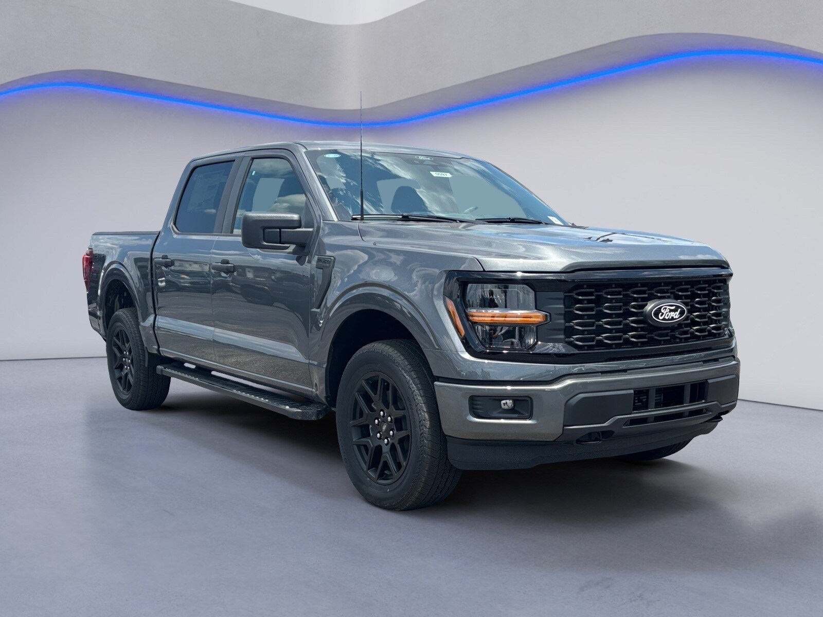 2025 Ford F-150 STX photo 3