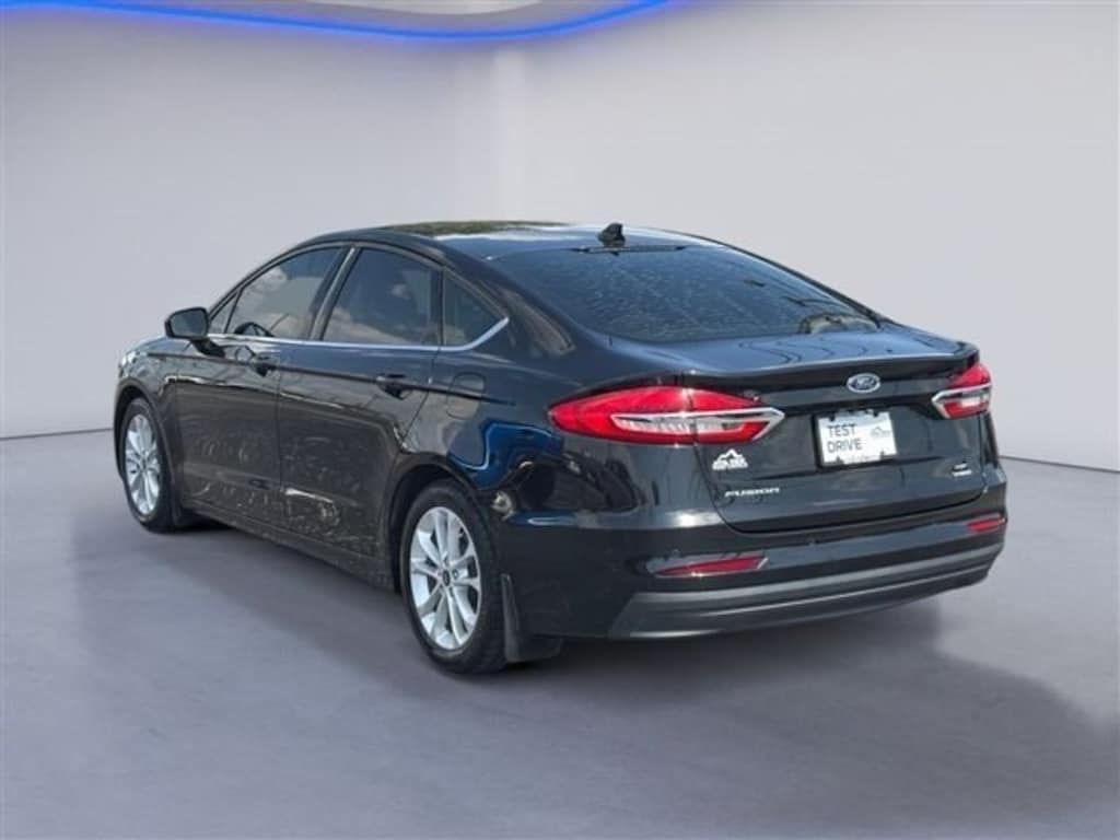 Certified 2020 Ford Fusion Hybrid SE Sedan