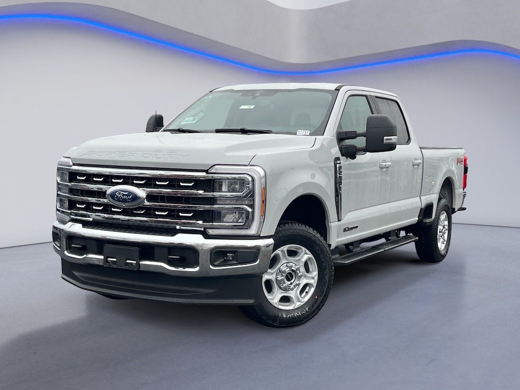 New 2026 Ford F-250 XLT Truck Crew Cab