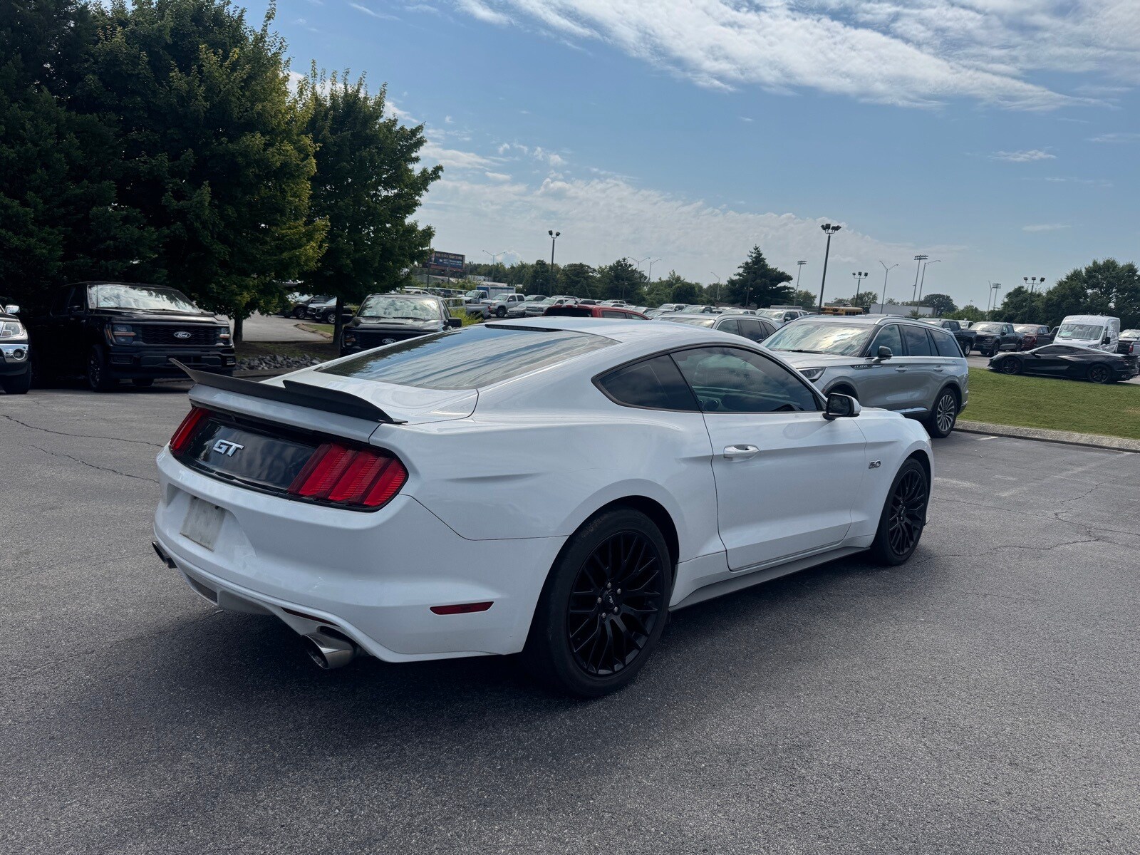 2017 Ford Mustang GT photo 3