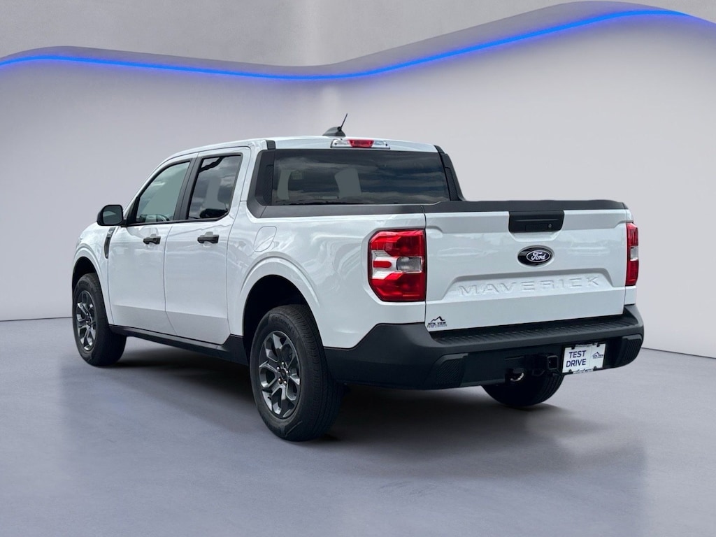 New 2026 Ford Maverick XLT Truck Crew Cab