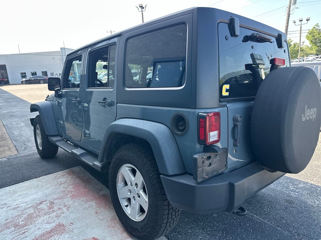 Used 2014 Jeep Wrangler Unlimited Unlimited Sport SUV