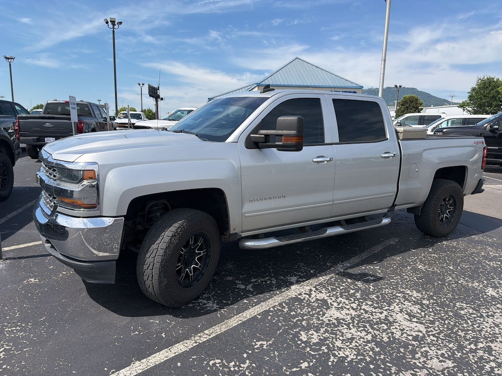 Used 2017 Chevrolet Silverado 1500 LT LT1 Truck