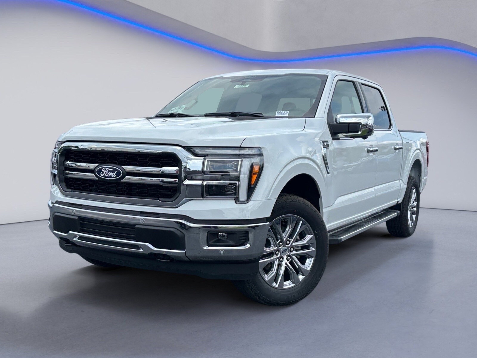 2025 Ford F-150 Lariat photo 2