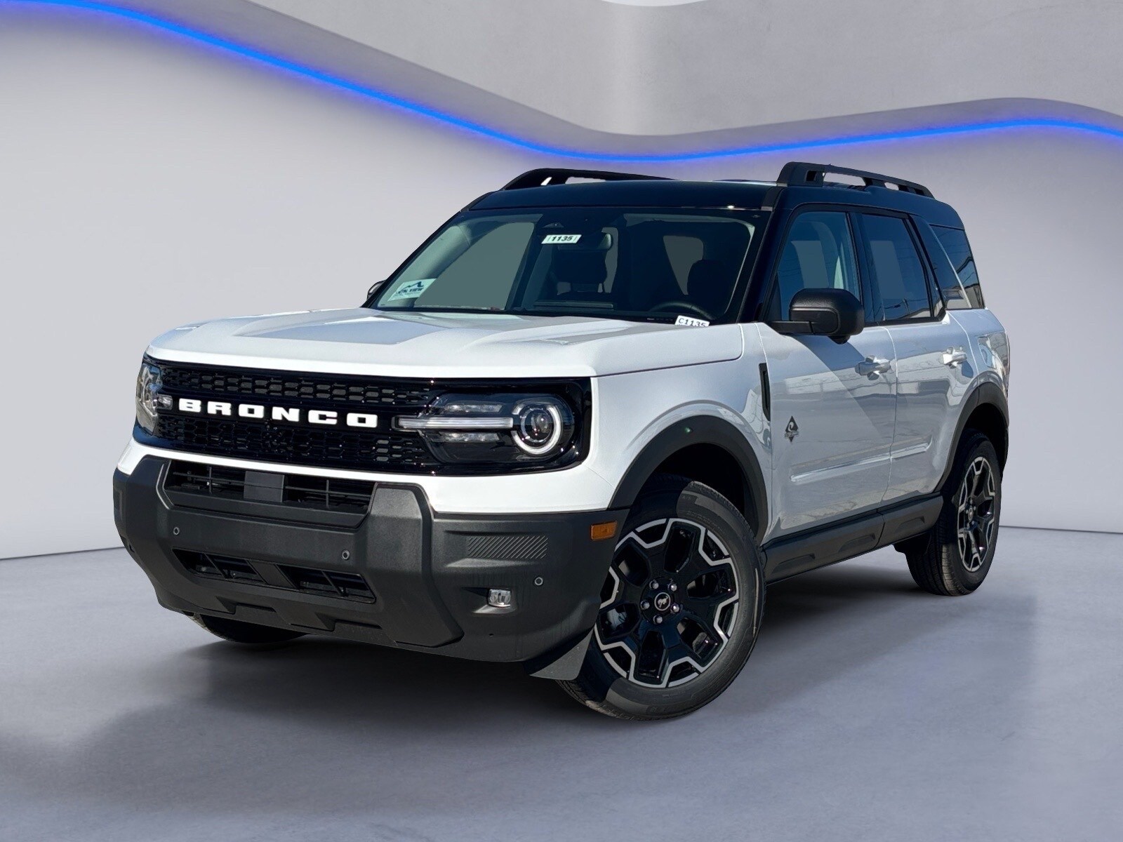 2025 Ford Bronco Sport Outer Banks photo 2