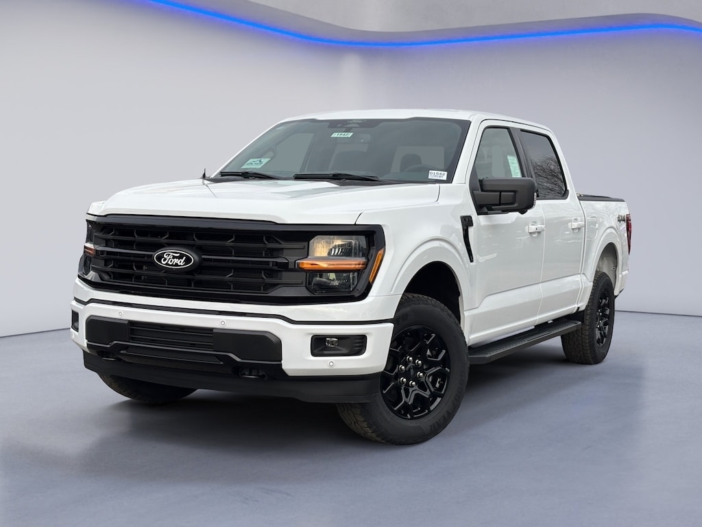 New 2026 Ford F-150 XLT Truck SuperCrew