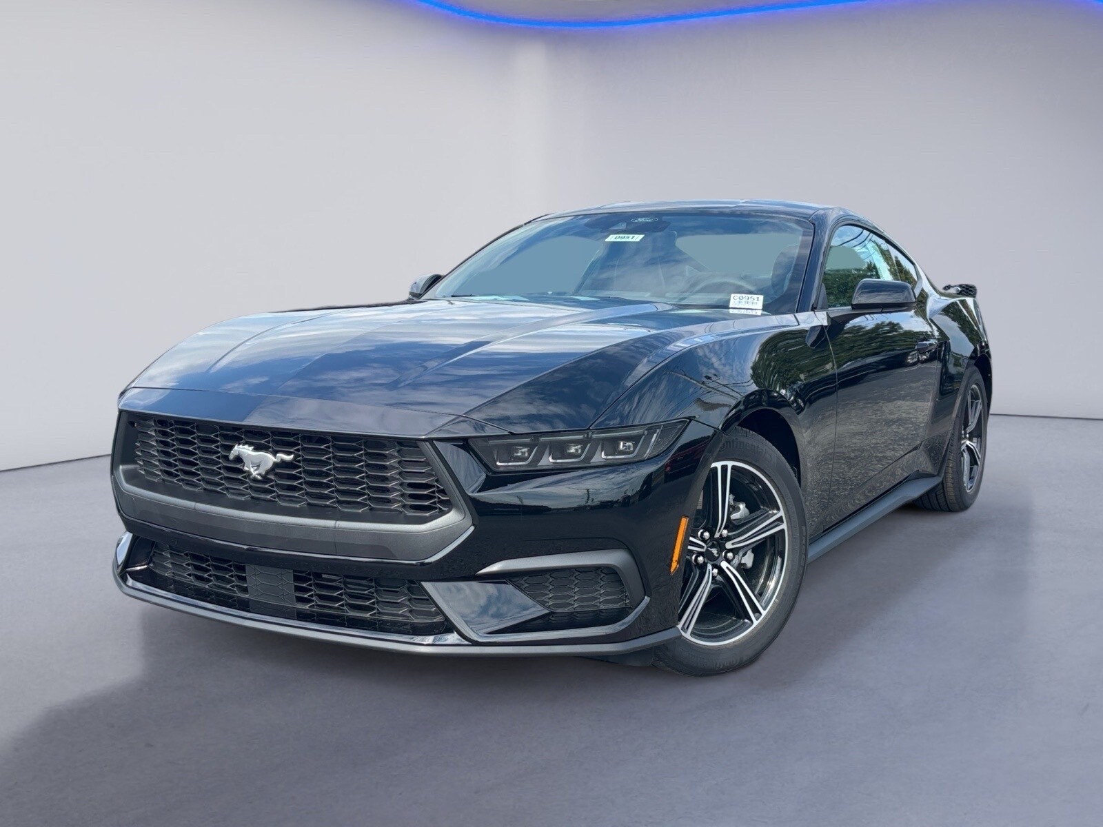 2025 Ford Mustang EcoBoost photo 2