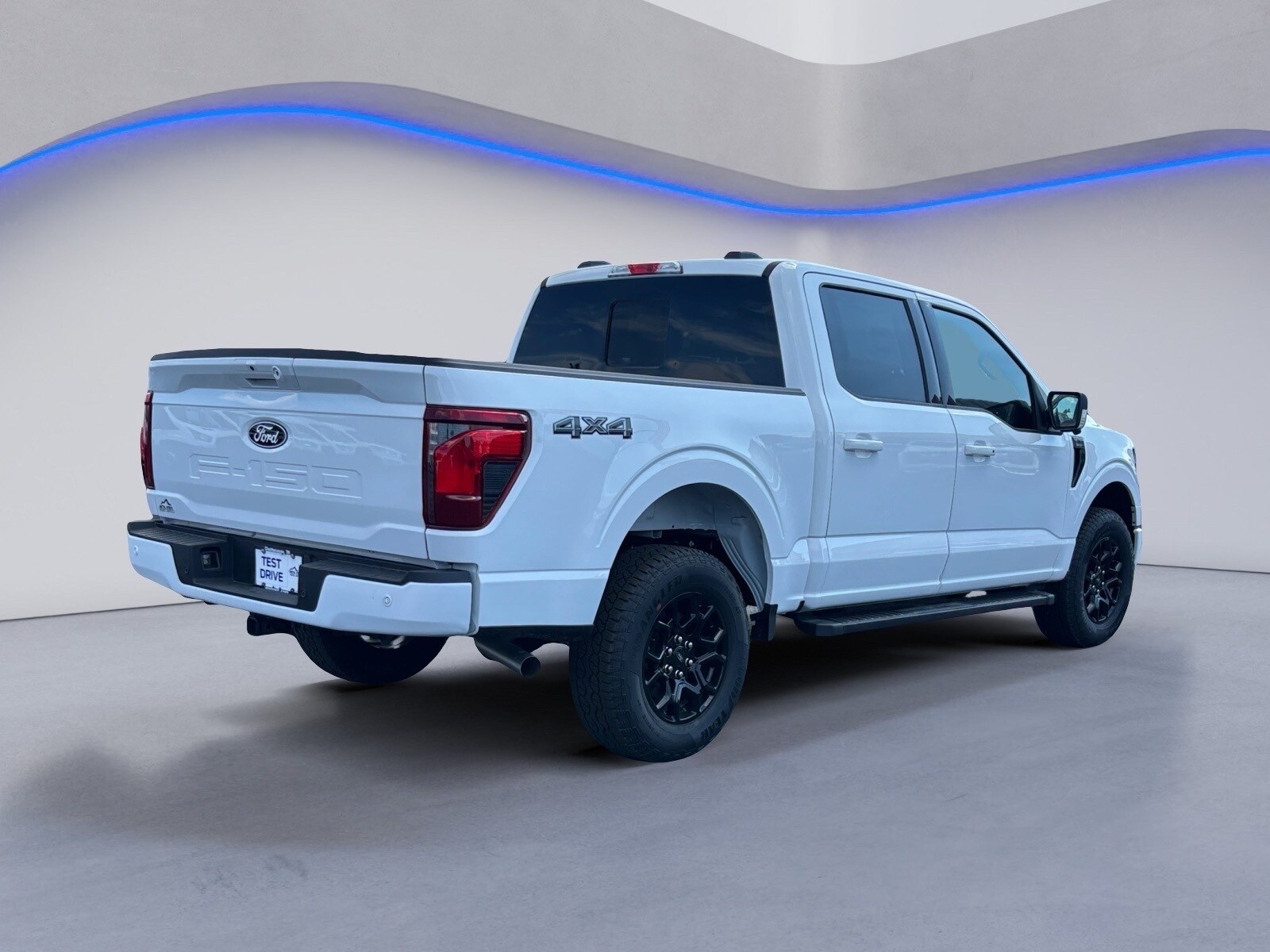 2025 Ford F-150 XLT photo 4