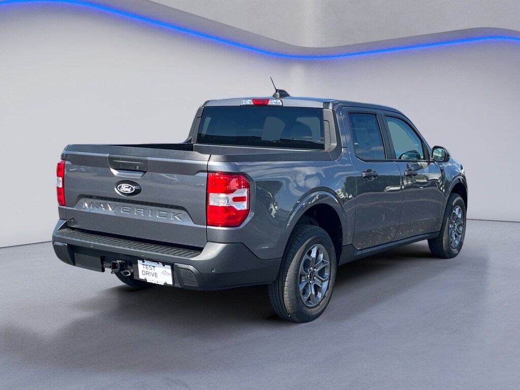 New 2026 Ford Maverick XLT Truck Crew Cab