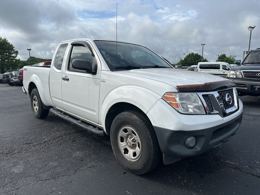Used 2011 Nissan Frontier S Truck