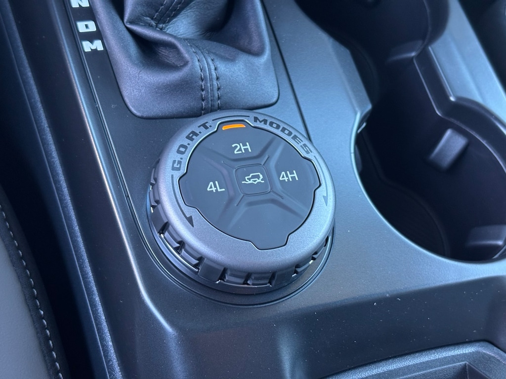 New 2025 Ford Bronco Outer Banks SUV