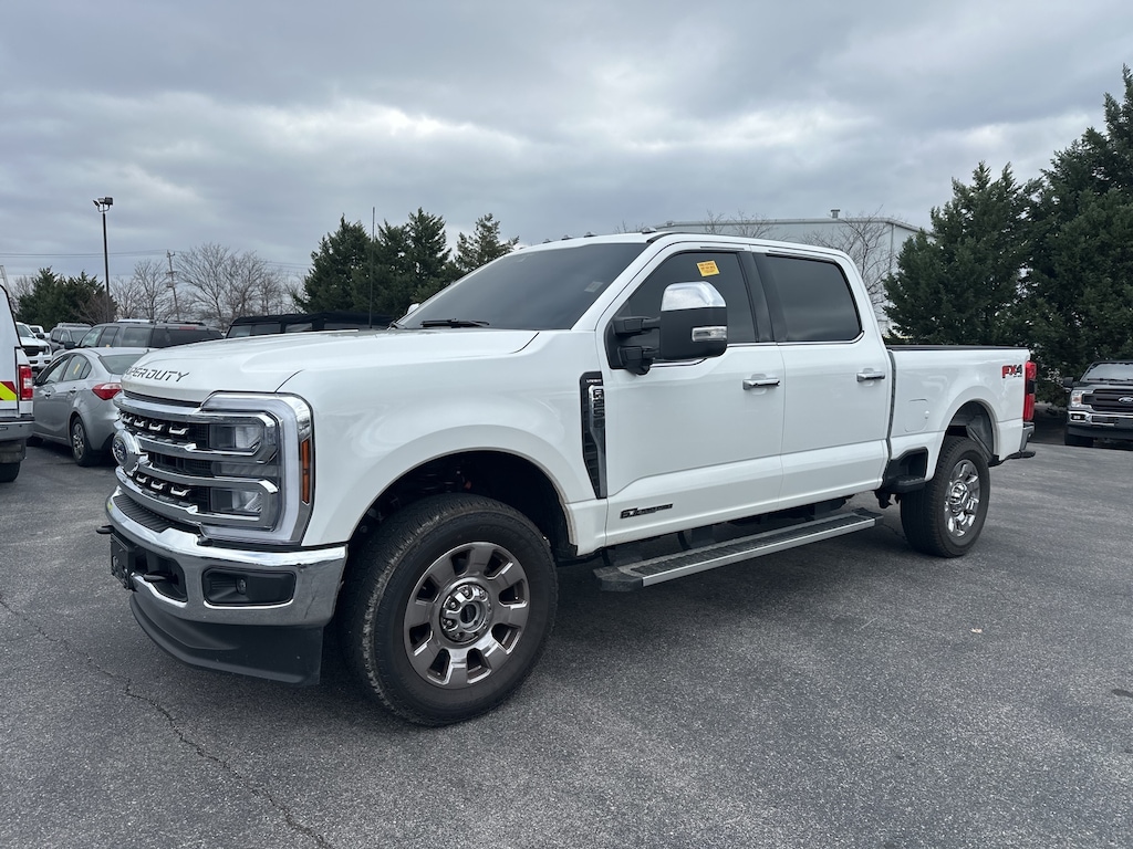 Used 2025 Ford F-250 Lariat Truck