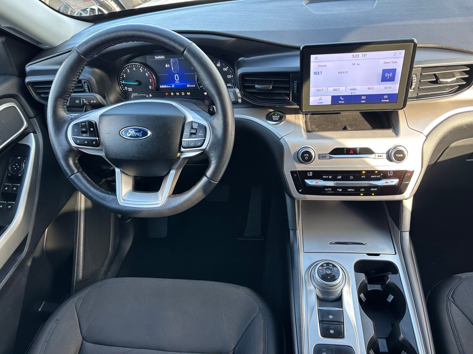 2020 Ford Explorer XLT photo 3