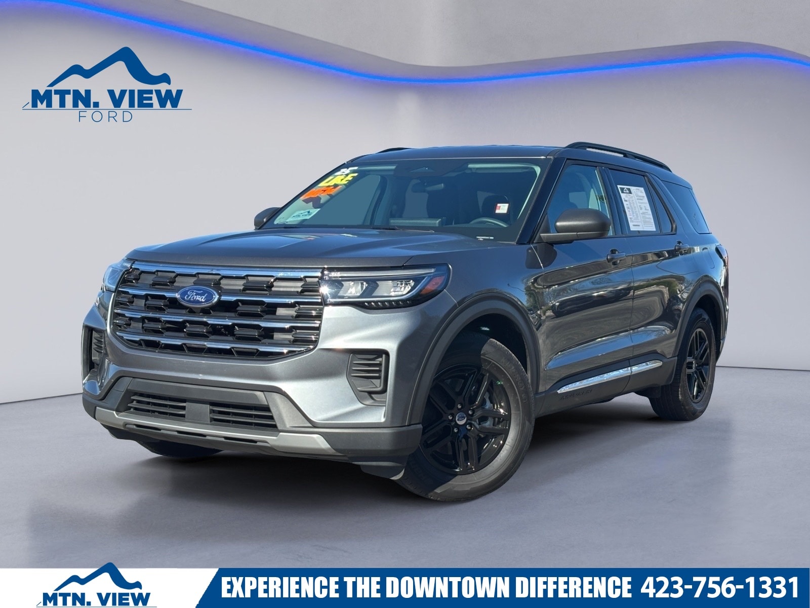 2025 Ford Explorer Active's photo