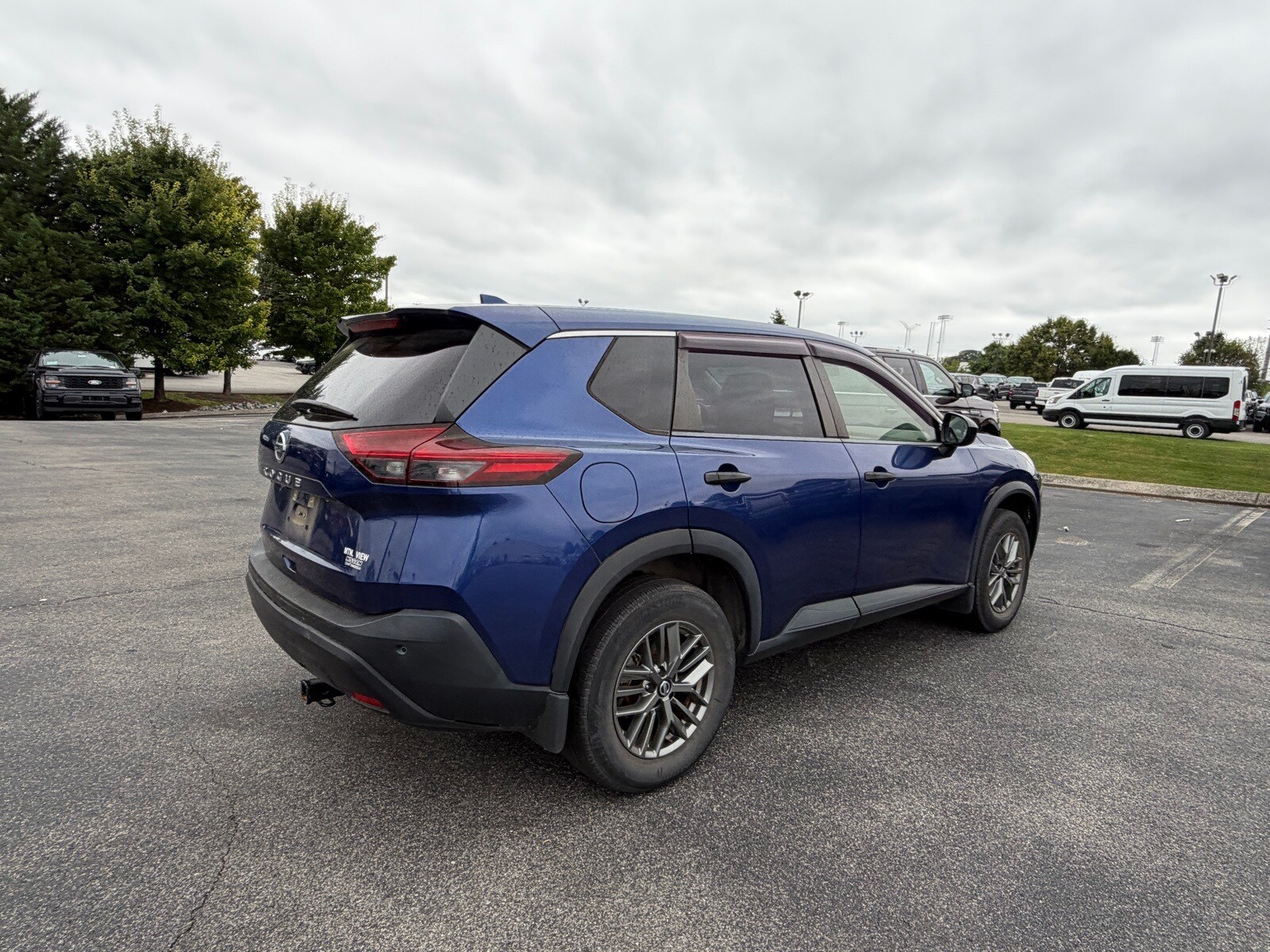 2021 Nissan Rogue S photo 3