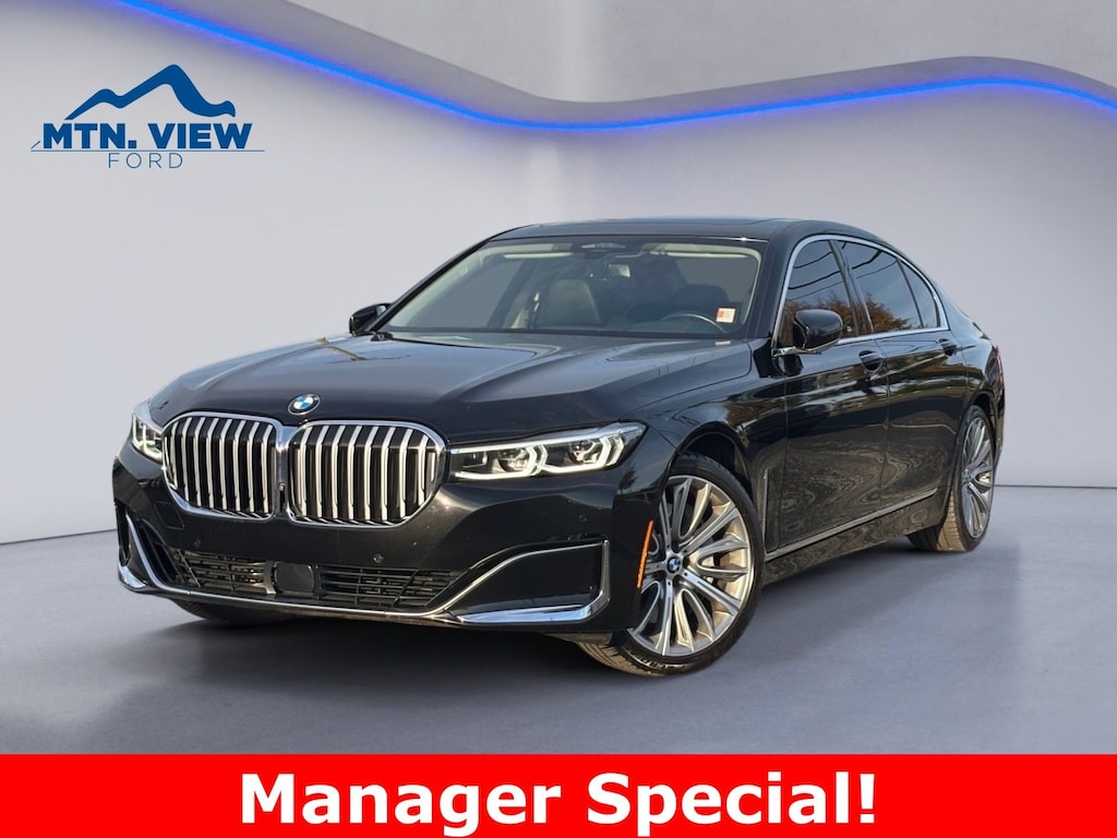 Used 2022 BMW 750i 750i xDrive Sedan