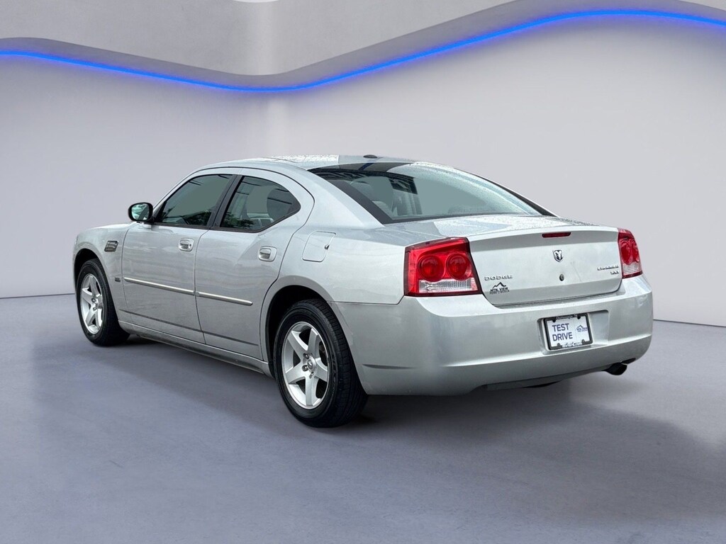 Used 2010 Dodge Charger SXT Sedan