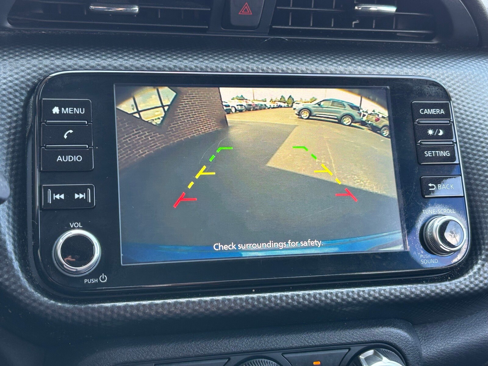 2023 Nissan Kicks SV photo 4