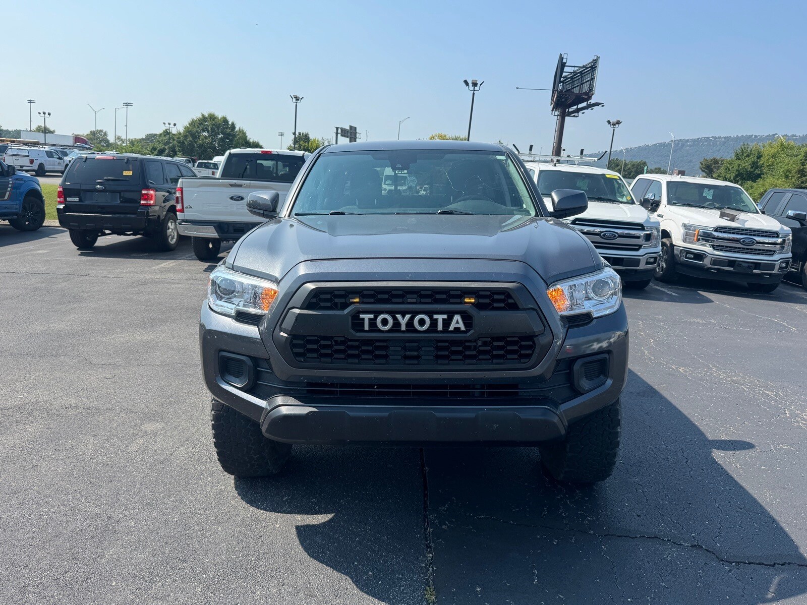 2021 Toyota Tacoma SR V6 photo 3